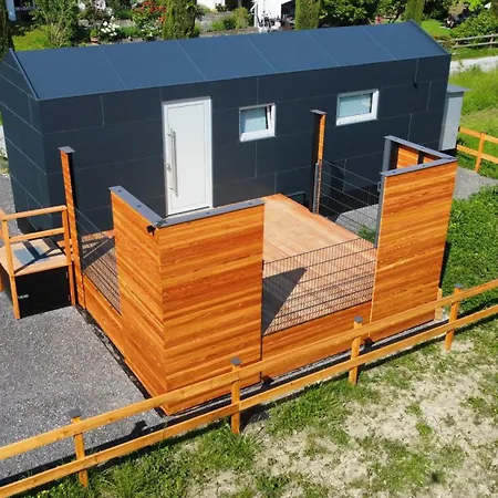 Tiny House Moebliert Inkl Grosser Terrasse דירה *
